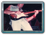 Santa en las Fiestas de Getafe 1986 , Primer concierto en Madrid de Leonor Marchesi , recien incorporada a la banda. 21